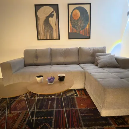 Modesty סראייבו