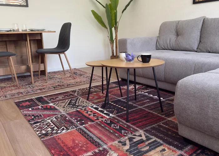 Modesty * سراييفو